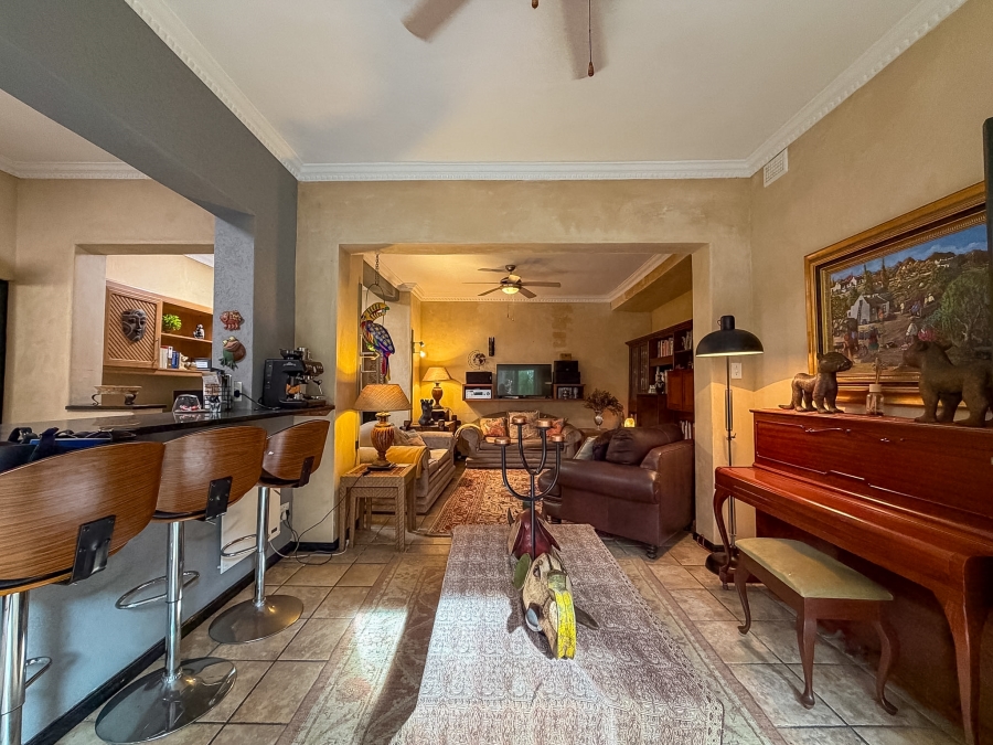 4 Bedroom Property for Sale in Bantry Bay Western Cape